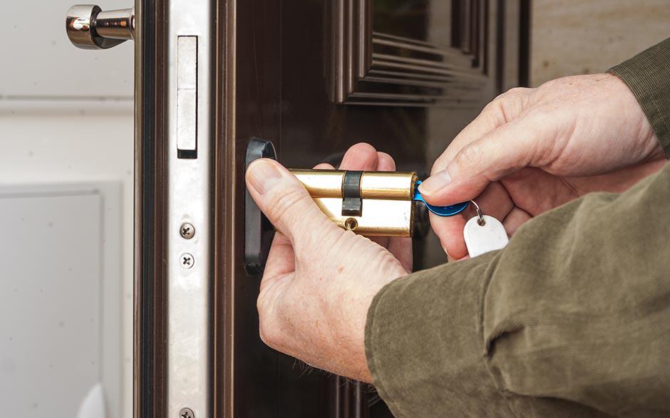 ouverture de porte blindée serrurier Paris 1